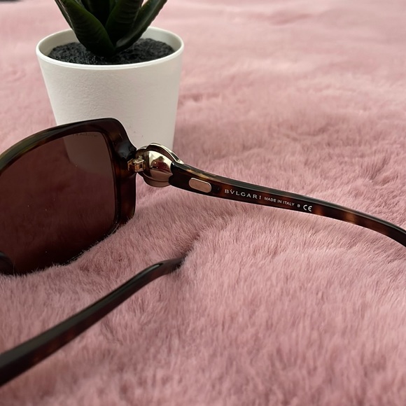 BVLGARI/Bulgari Swarovski Gem Brown Tortoise Havana Dark Sunglasses (Authentic) - Picture 4 of 8